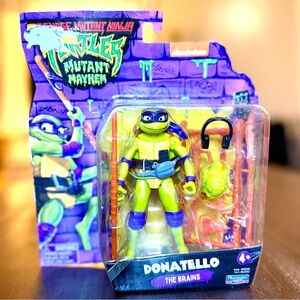Donatello Teenage Mutant Ninja Turtles Action Figure - Green and Purple